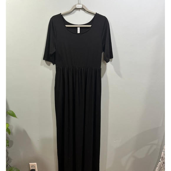 Zenana Outfitters Dresses & Skirts - Zenana Outfitters Black Short Sleeve Empire Waist Maxi Dress VD-7011 Womens L
